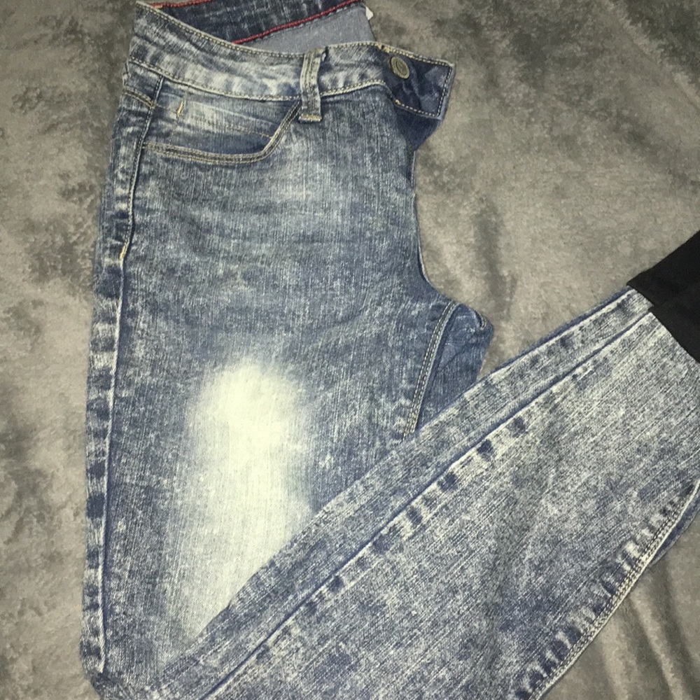 jeans